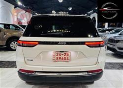 جیپ گراند شیرۆکی